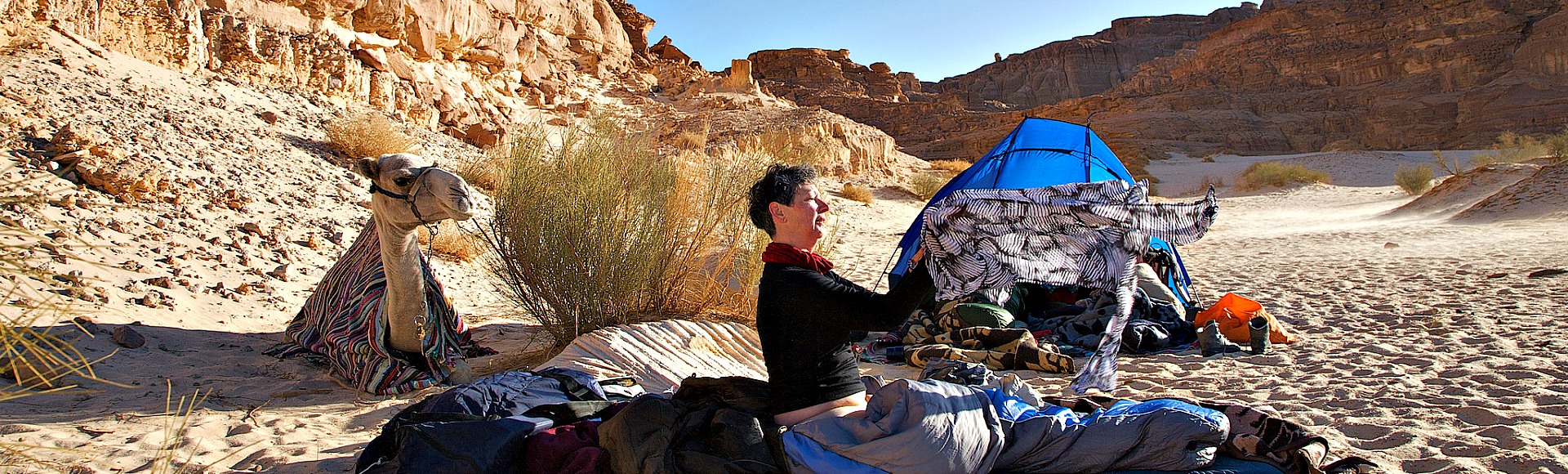 Slapen in de woestijn, DesertJoy nomadisch reizen